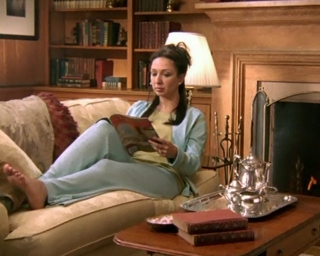 Maya Rudolph feet photo thumbnail