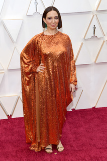Maya Rudolph feet photo thumbnail