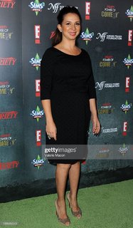 Maya Rudolph feet photo thumbnail