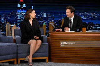 Maya Rudolph feet photo thumbnail