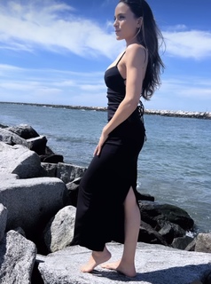 Maya Stojan feet photo 5