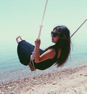 Mayan El Sayed feet photo thumbnail