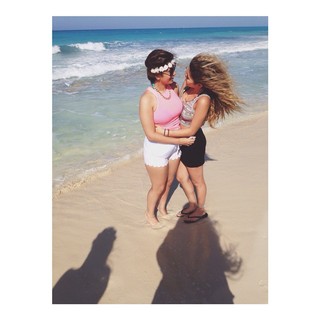 Mayan El Sayed feet photo thumbnail