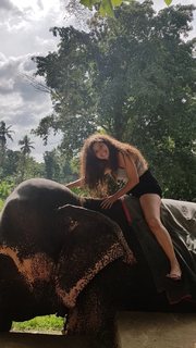 Mayan El Sayed feet photo thumbnail