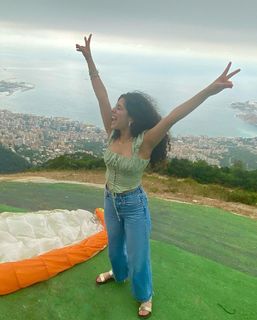 Mayan El Sayed feet photo thumbnail