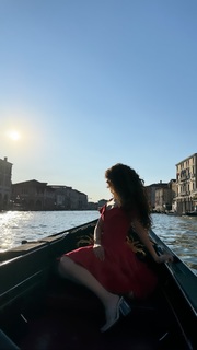 Mayan El Sayed feet photo thumbnail