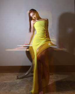 Mayan El Sayed feet photo thumbnail