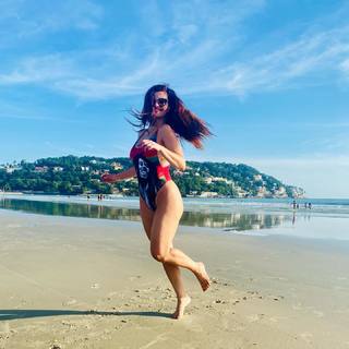 Mayana Neiva feet photo 8