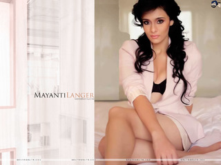 Mayanti Langer feet photo 2