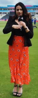 Mayanti Langer feet photo 12