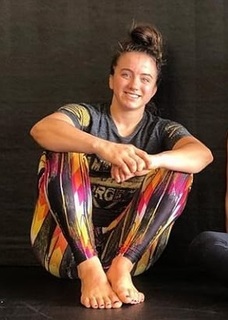 Maycee Barber feet photo thumbnail