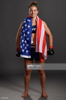 Maycee Barber feet photo thumbnail