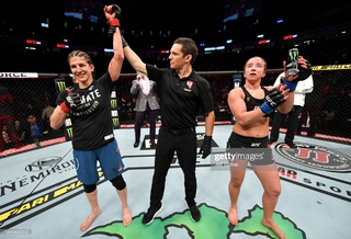 Maycee Barber feet photo thumbnail