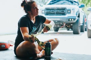 Maycee Barber feet photo thumbnail