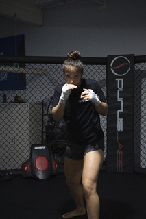 Maycee Barber feet photo thumbnail