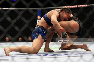 Maycee Barber feet photo thumbnail