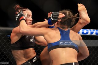 Maycee Barber feet photo thumbnail