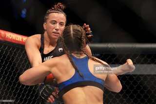 Maycee Barber feet photo thumbnail