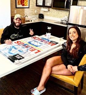 Maycee Barber feet photo thumbnail