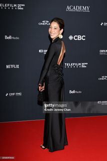 Mayko Nguyen feet photo 3
