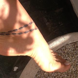 Mayra Cardi feet photo 1