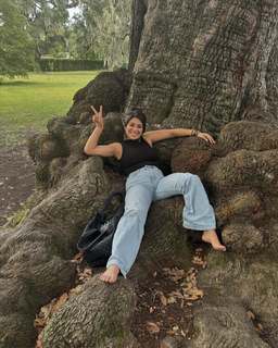 Mayra Leal feet photo 1