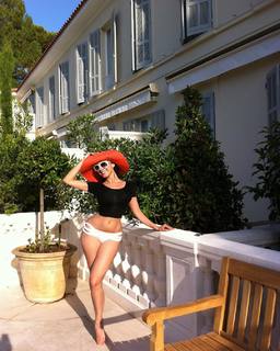 Mayra Veronica feet photo 1