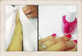 Mayrín Villanueva feet photo thumbnail