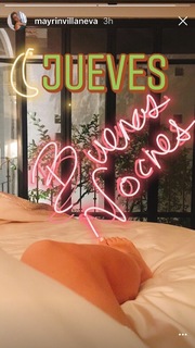 Mayrín Villanueva feet photo thumbnail