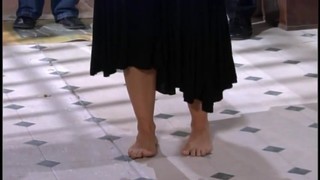 Mayrín Villanueva feet photo thumbnail