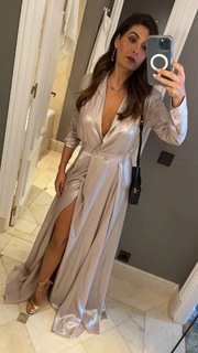 Mayrín Villanueva feet photo thumbnail