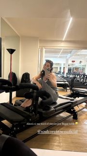 Mayrín Villanueva feet photo thumbnail