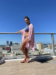 Mayrín Villanueva feet photo 11
