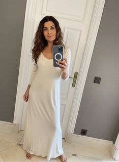 Mayrín Villanueva feet photo 5