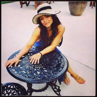 Mayte Garcia feet photo 7