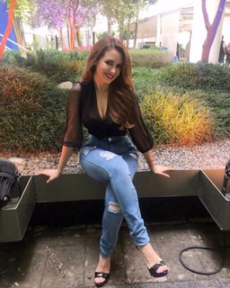 Mayté Carranco feet photo thumbnail