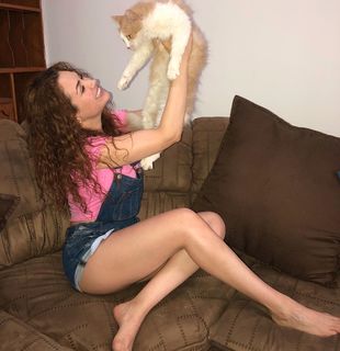 Mayté Carranco feet photo thumbnail