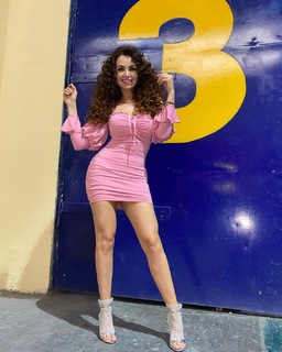 Mayté Carranco feet photo thumbnail