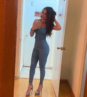 Mayté Carranco feet photo thumbnail