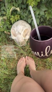 Mayté Carranco feet photo thumbnail