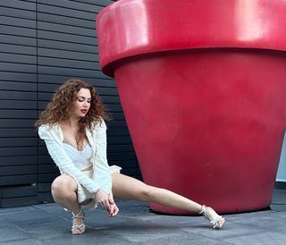 Mayté Carranco feet photo thumbnail