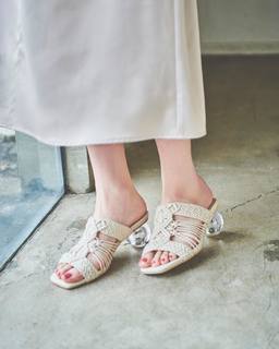 Mayu Yokota feet photo 14