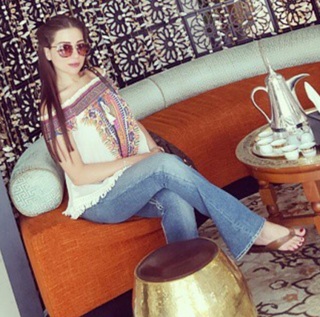 Mayy Izzuddin feet photo thumbnail