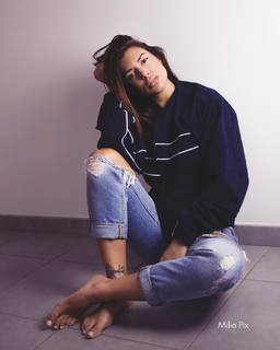 Maéva Martinez feet photo 5