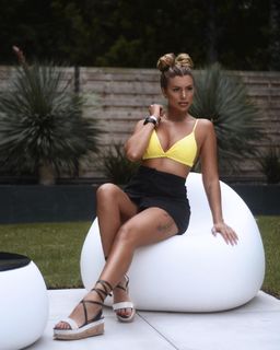 Maéva Martinez feet photo 4