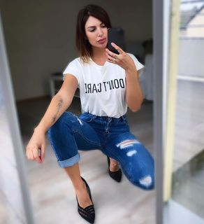 Maéva Martinez feet photo 6