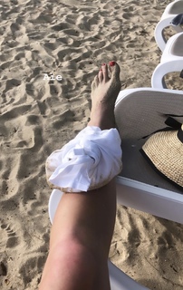 Maëva Coucke feet photo 2