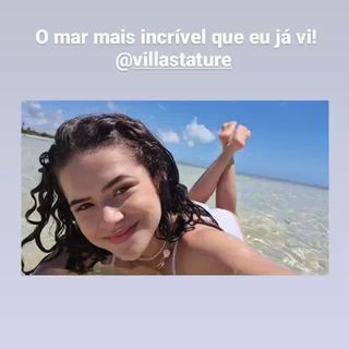Maísa Silva feet photo thumbnail