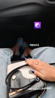 Maísa Silva feet photo thumbnail