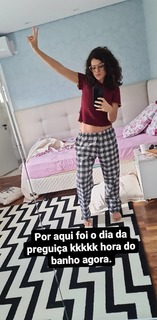 Maísa Silva feet photo thumbnail